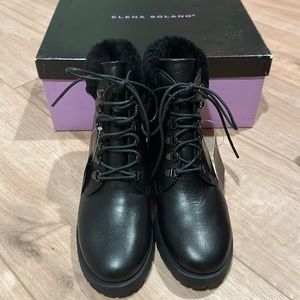 Women’s leather boots